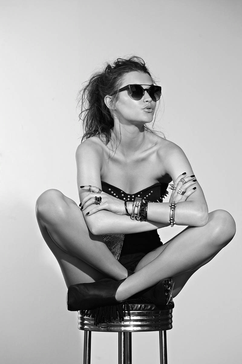 Sassy girls in Yekaterinburg — step in, relax, and chat live