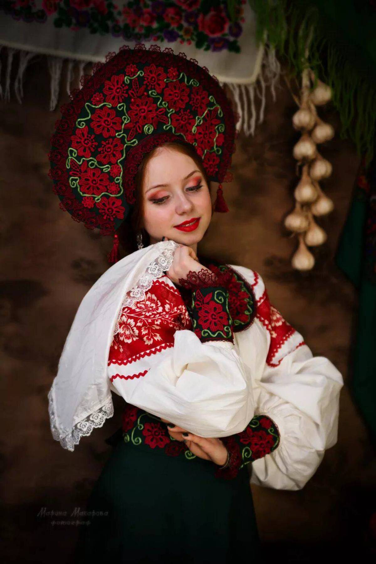 Women in Slavic costumes underwear in Yekaterinburg